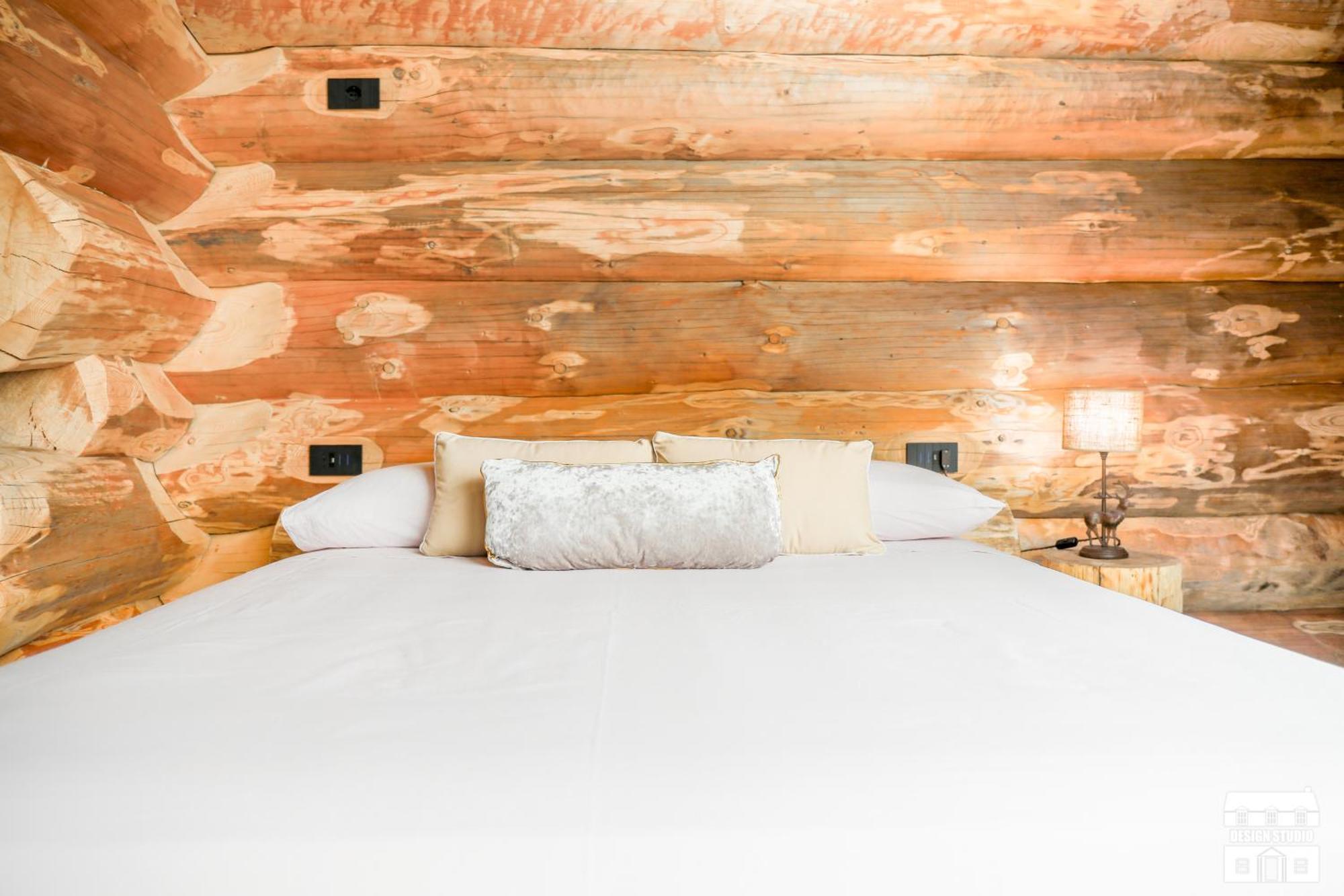 Chalet Antico Legno By Design Studio Sueglio Exterior foto